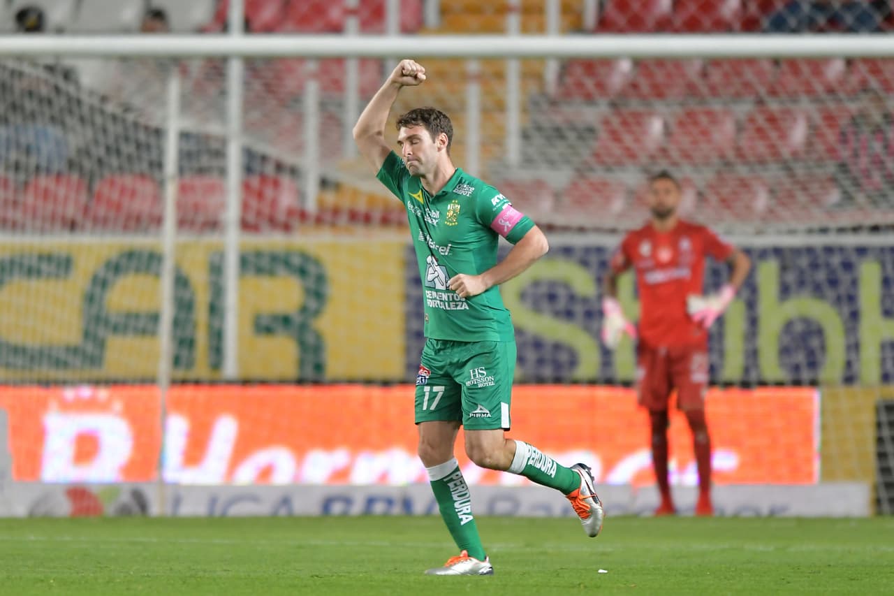 <b>Delantero:</b> Mauro Boselli (León, 12)