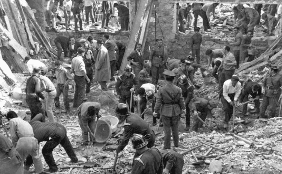 Gil fue responsable de la muerte de 58 personas, tras el derrumbe de uno de sus edificios, en 1968 por no contar con los permisos de construcción.