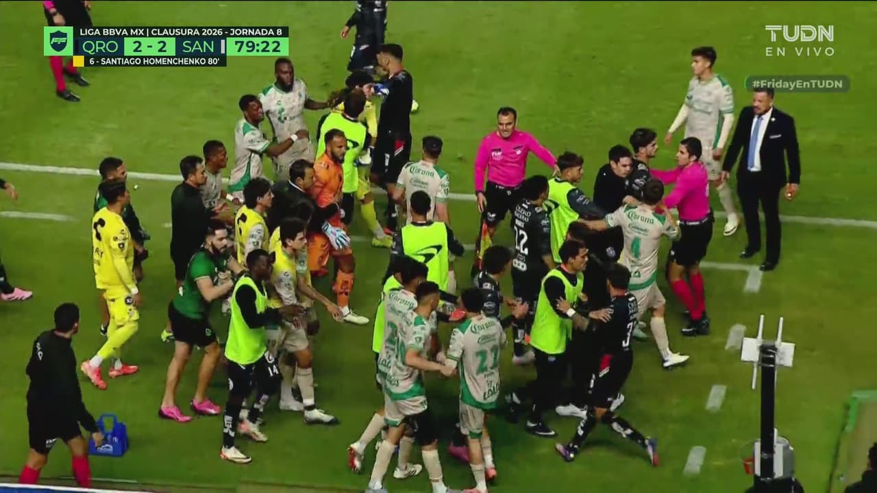 ¡Se vacían las bancas y se 'pintan' de amarillo varios futbolistas