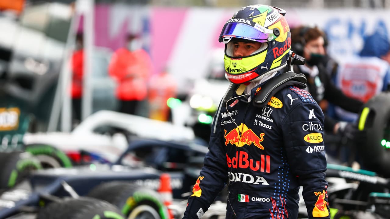 Lluvia arruina podio de Checo Pérez en el GP de Rusia