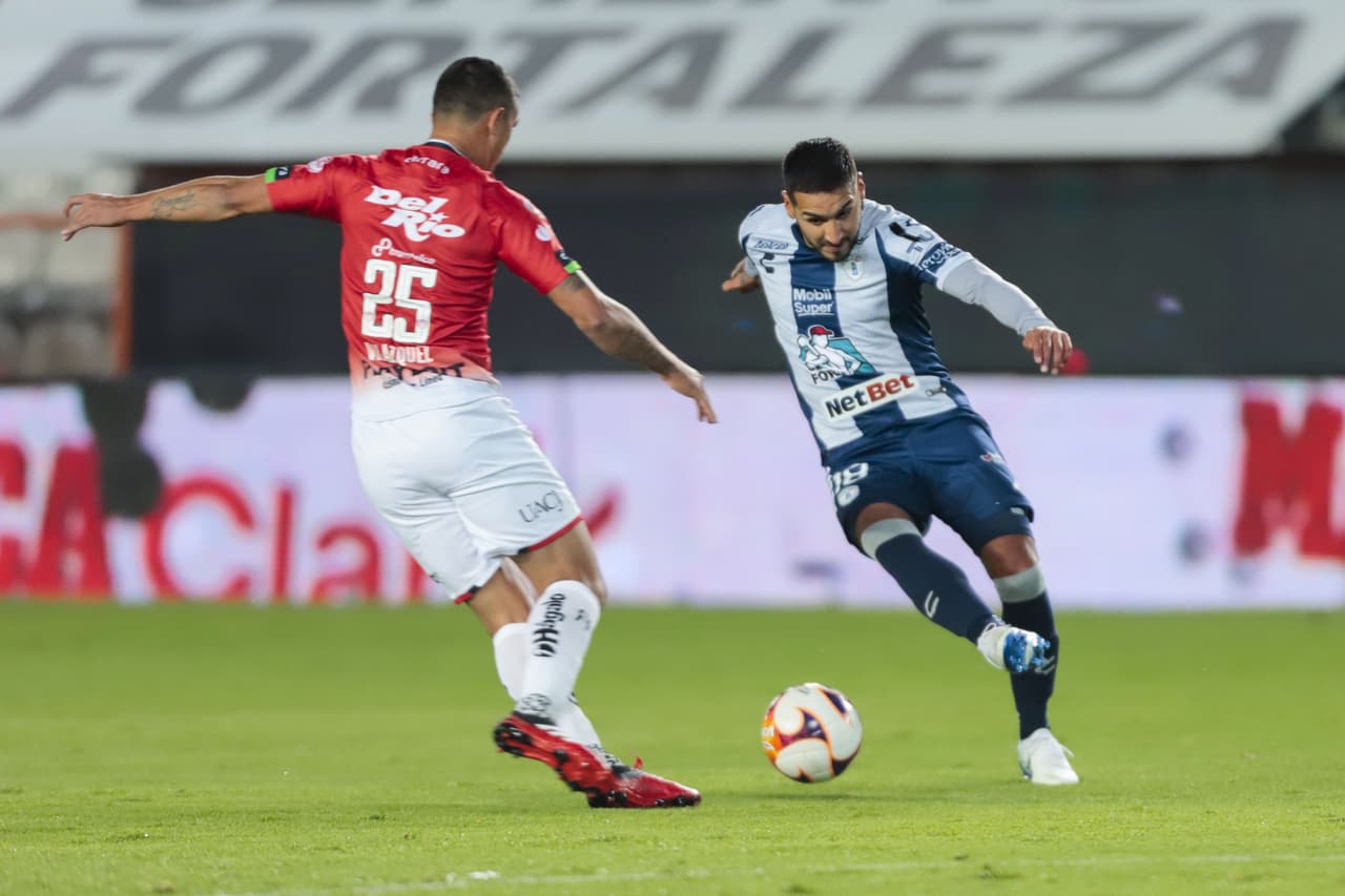 El comandante Mauro Quiroga logra empatar el partido al 90+5 y Pachuca rescata un punto en su arranque del Guard1anes 2021 frente a Bravos.