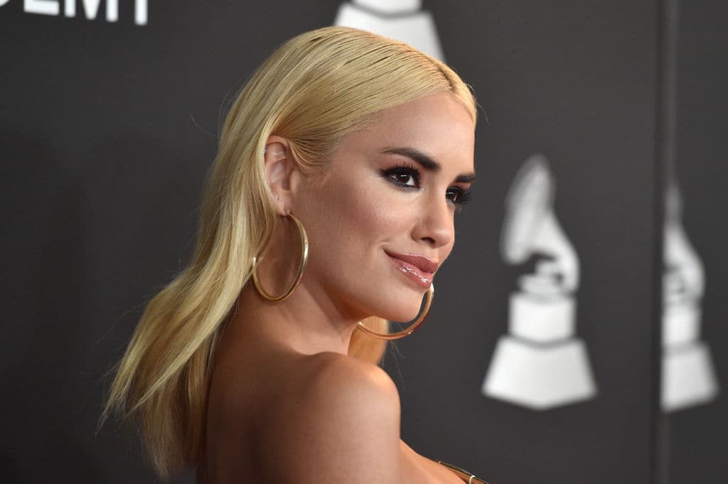 Una de las más importantes fue con Los Ángeles Azules, pues grabó un álbum en vivo llamado ‘De Buenos Aires para el Mundo’.