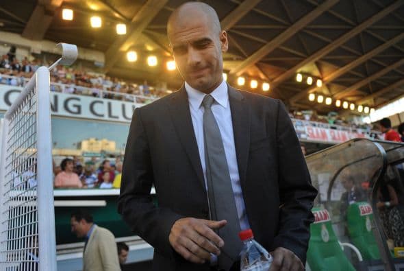 Los pupilos de Josep Guardiola no vieron llegar muchos refuerzos (sólo David Villa, Mascherano y Adriano) pero vieron la partida de Henry, Márquez, Ibrahimovic, Chygrynskiy y Touré.