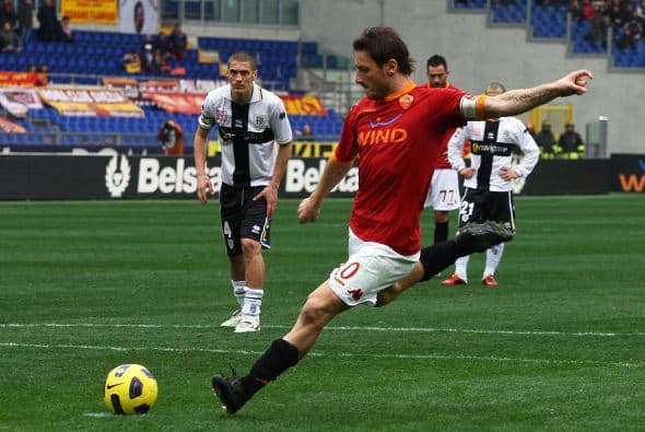 Se marcó un penalti en favor de 'La Loba' y este fue cobrado por Francesco Totti.