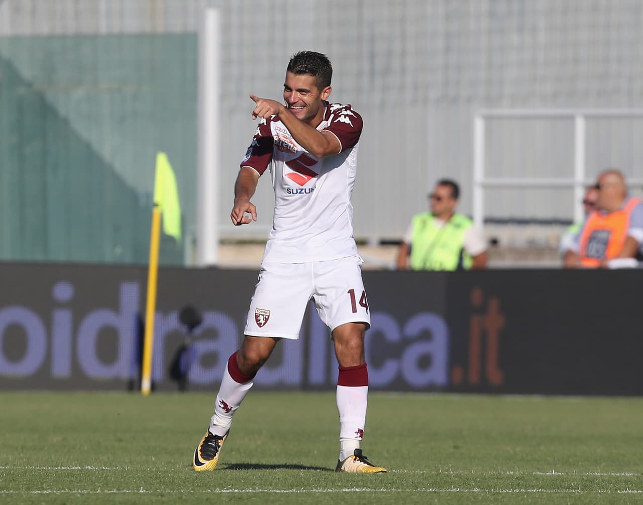 Justamente, su carrera la ha desarrollado principalmente en el país italiano con algunos préstamos en España e Inglaterra. Actualmente defiende al Torino.