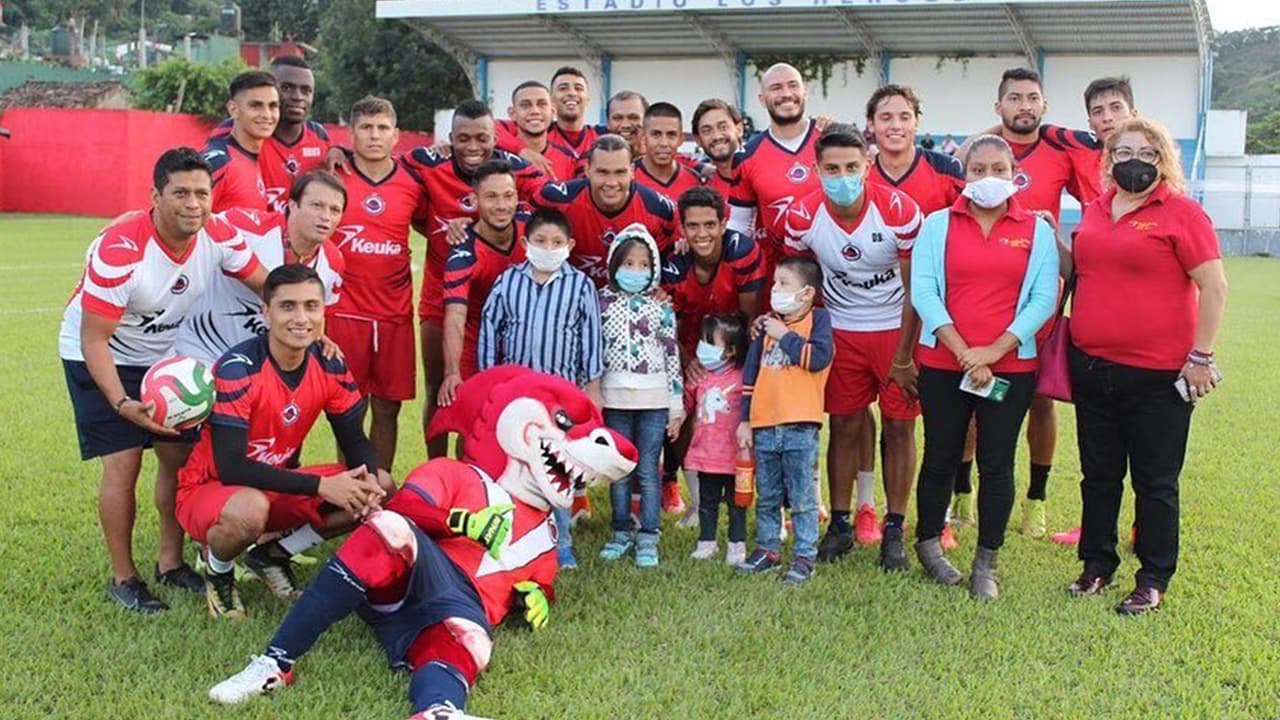 Exjugadores de Liga MX dejan de entrenar por falta de pagos