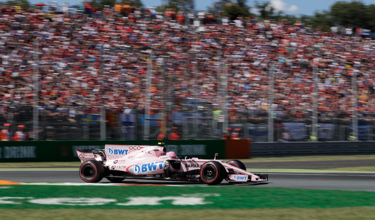 Esteban Ocon, coequipero de Sergio Pérez y con quien tuvo una fuerte polémica la semana pasada, terminó la carrera en la sexta posición.