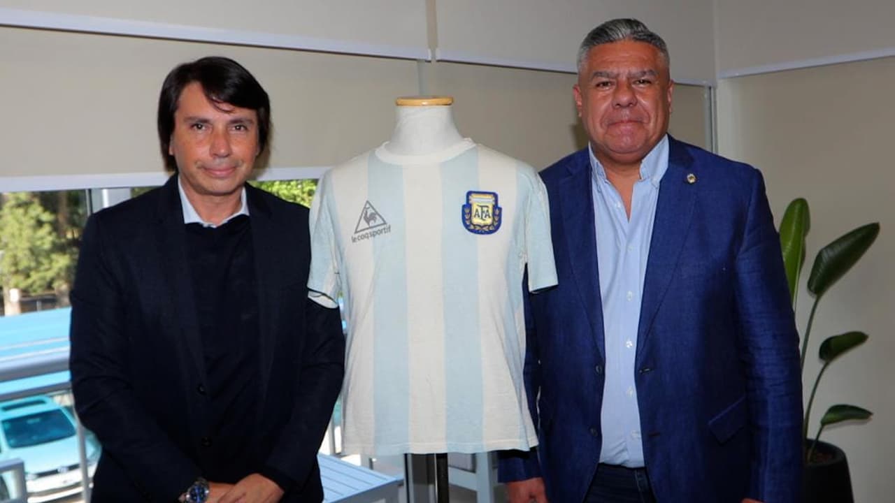 Playera de Maradona de la Final de México 1986 vuelve a Argentina