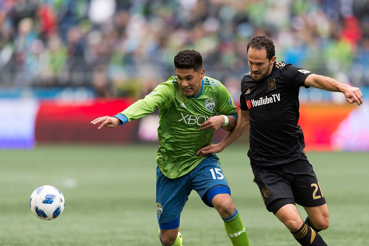 Sin embargo, Tony Alfaro fue expulsado en el juego del 4 de marzo en que Seattle Sounders cayó 1-0 justamente ante Los Angeles FC.