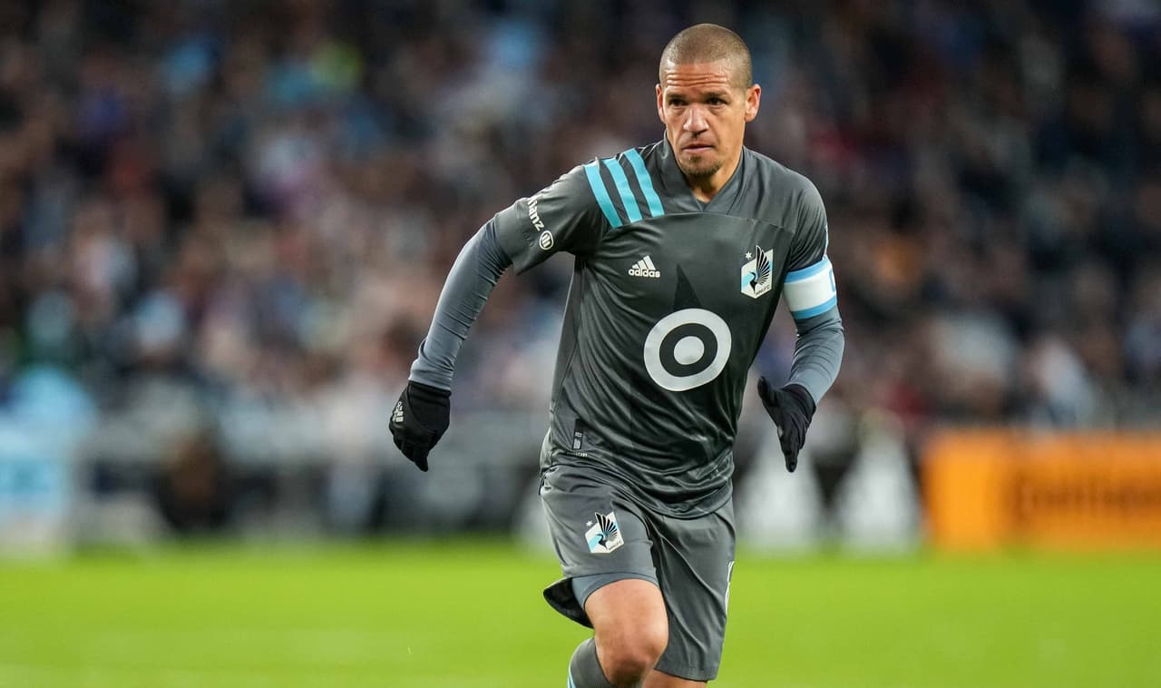 Osvaldo Alonso llega como agente libre a Atlanta United FC.