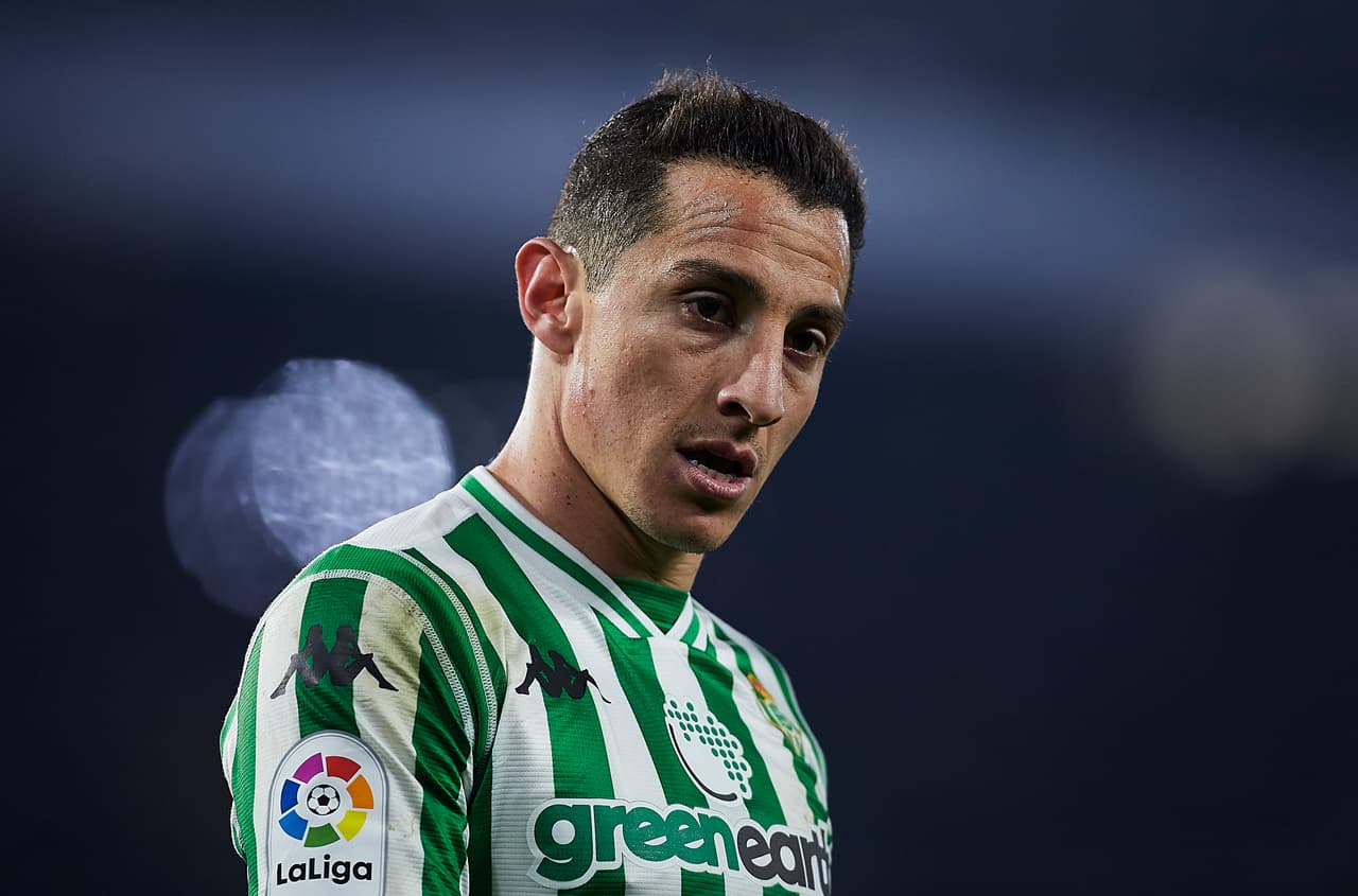 <b>Andrés Guardado: </b>por su parte, el experimentado futbolista jugó todo el partido de Copa y estaría en los planes para ser titular una vez más en el equipo de Quique Setién.