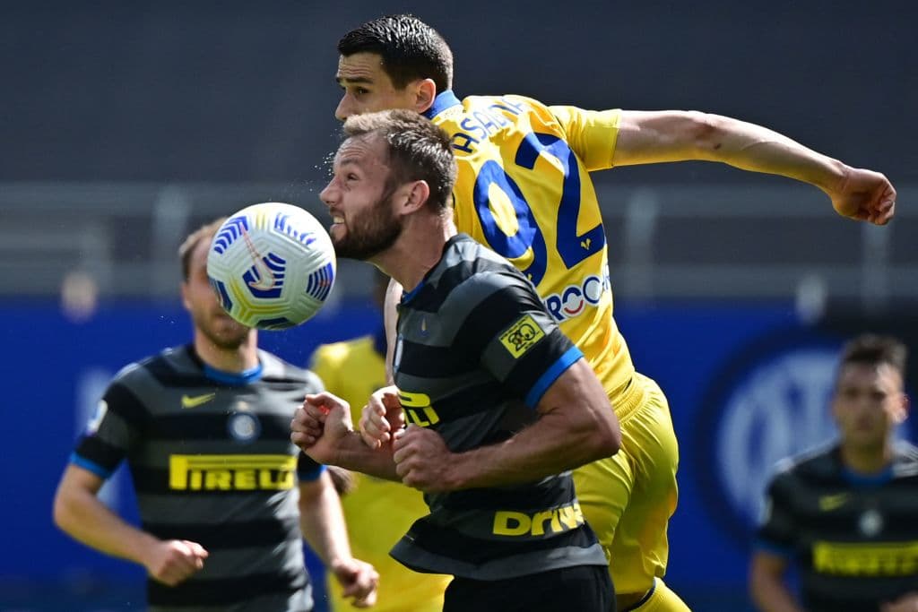 Con gol de Matteo Darmian al minuto76, el Inter se impone al Hellas Verona y se lleva los tres puntos. Los 'nerazzurri' se perfilan para el campeonato de la Serie A.