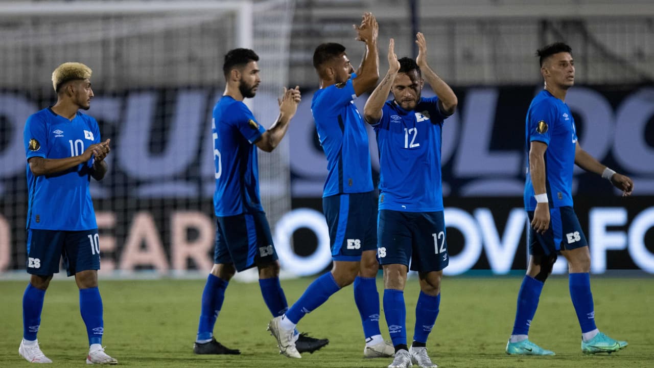 ¿Copian a México? El Salvador quiere jugar eliminatorias en EE.UU.