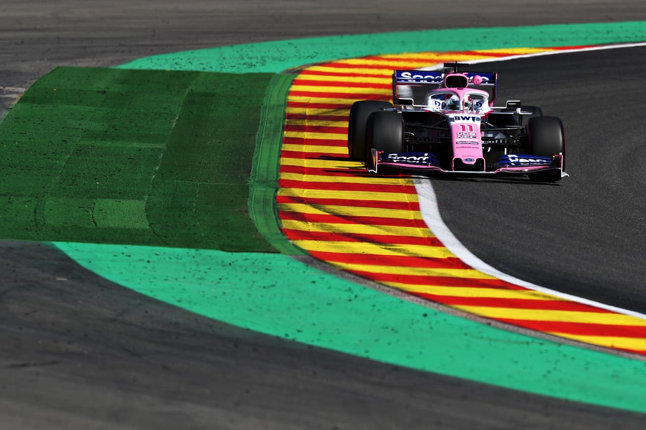 Charles Leclerc, piloto monegasco de Ferrari, saldrá desde la pile position este domingo en el Gran Premio de Bélgica tras firmar el mejor tiempo en las clasificatorias. Checo Pérez, de Racing Point, arrancará en la séptima posición.