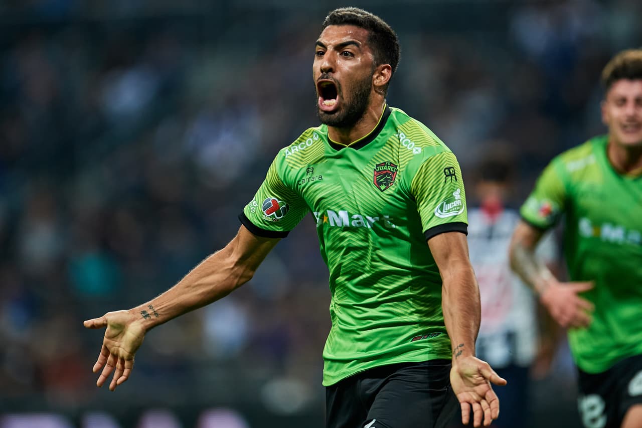 Maximiliano Olivera silenció el ‘gigante de acero’ con su gol al minuto 28.