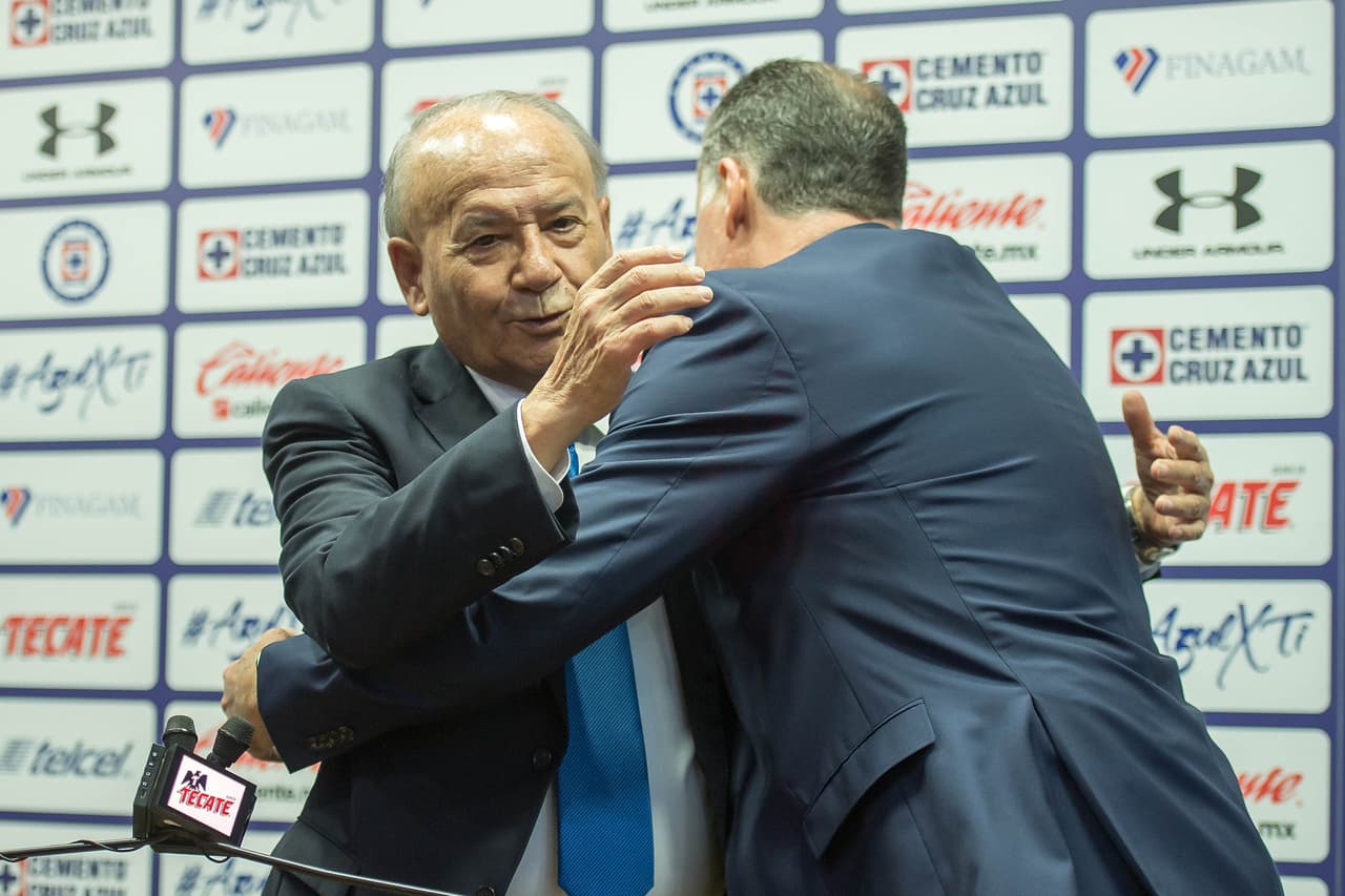 De entrada, Peláez recibió la confianza de la familia azul de que en sus manos se pueda construir un club campeón.