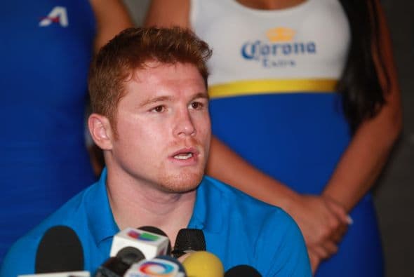 “Es verdad que enfrentaré a un campeón del mundo, pero Erislandy Lara no posee un cetro absoluto, ese es el motivo por el que decidí que la pelea no fuera titular”, enfatizó (Foto: Canelo Promotions)