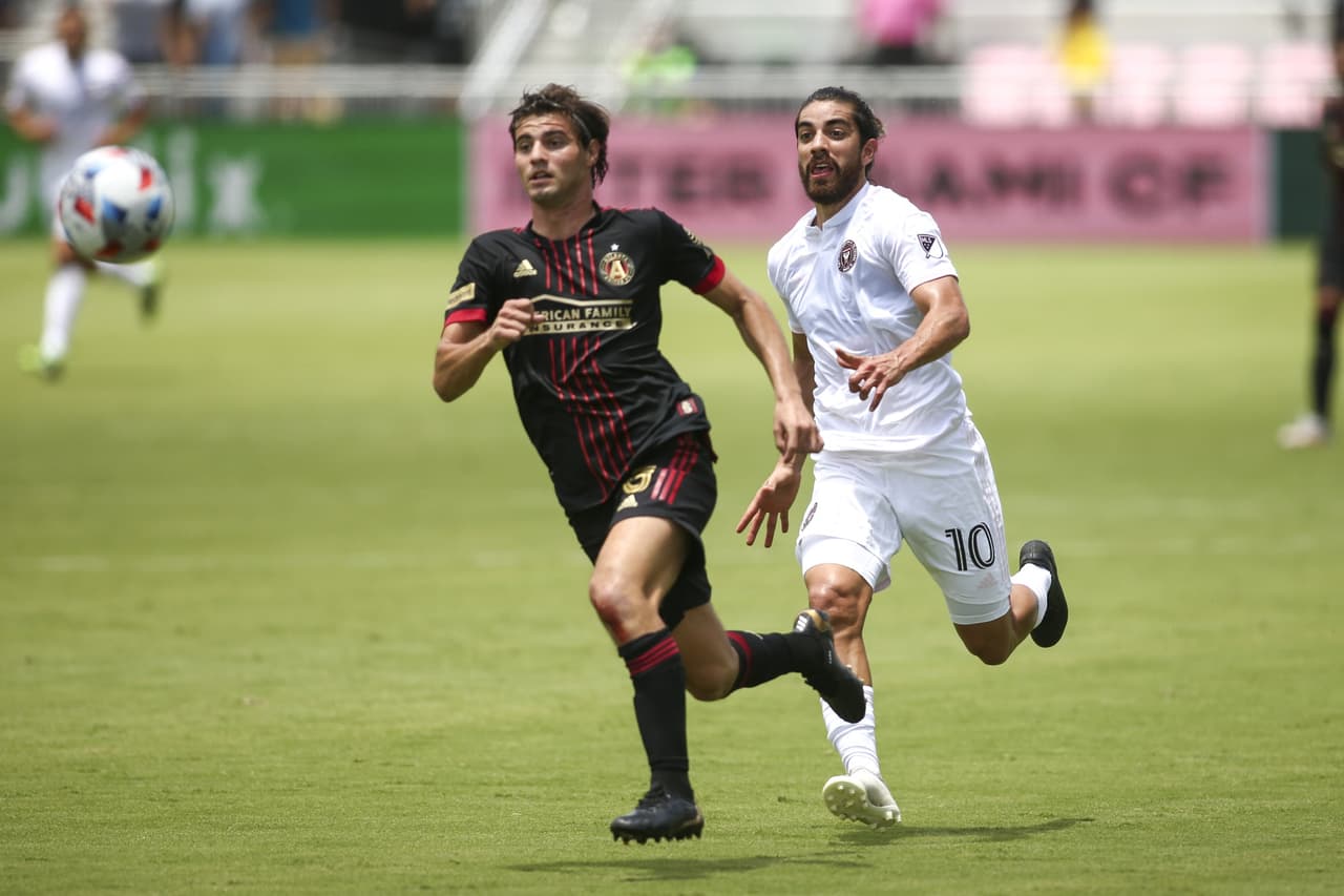 Atlanta empata con Inter Miami 1-1 durante la semana 4 de la MLS. El delantero venezolano, Josef Gonzalez, regresa tras su lesión anotando gol para su equipo, sin embargo, Lewis Morgan igualó el marcador al minuto 77, repartiéndose puntos en Florida.