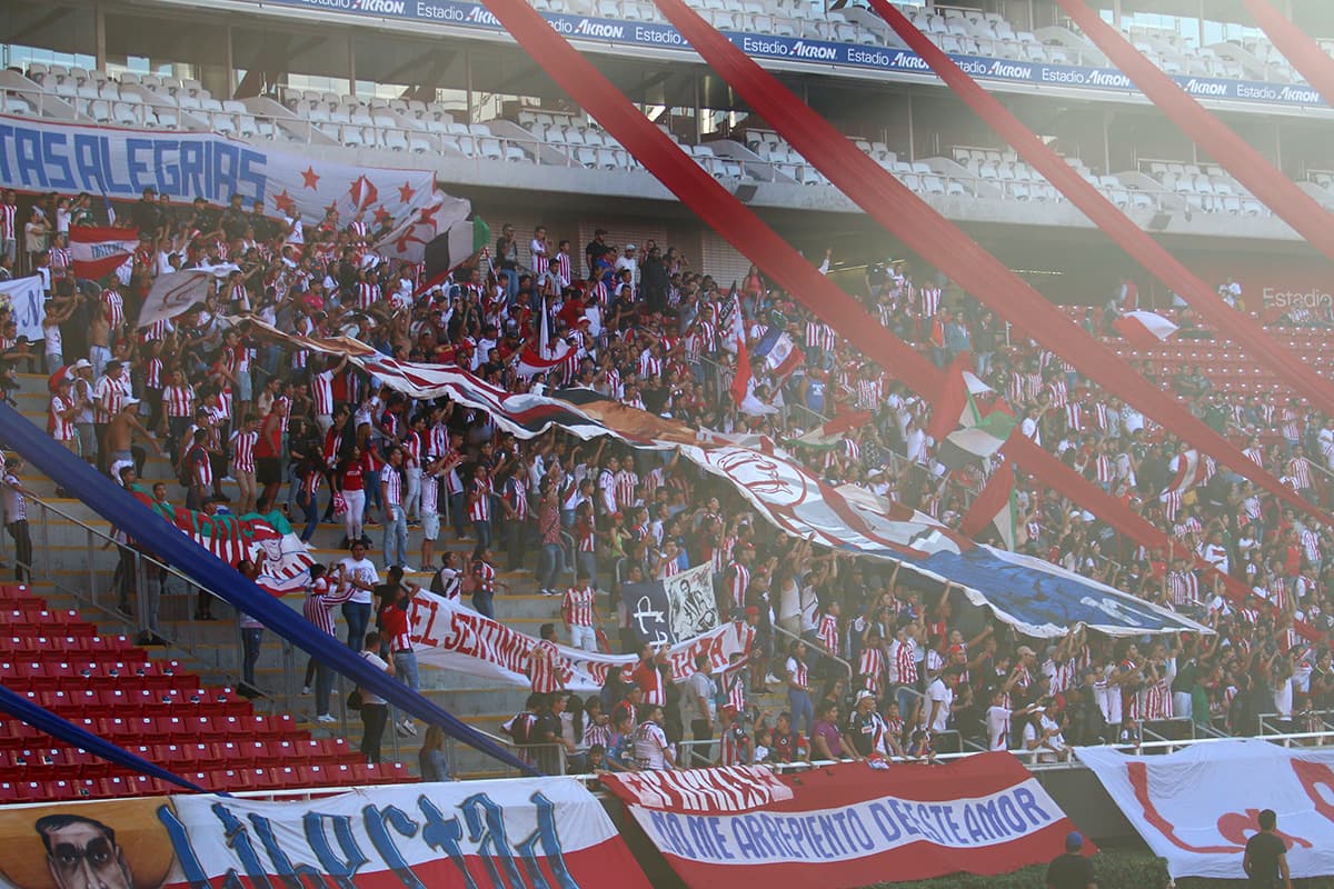 El objetivo de Chivas se cumplió a pesar que no hubo lleno en el Estadio Akron.