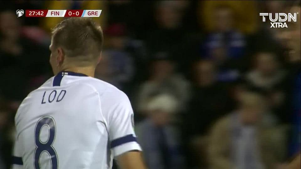 Tiro desviado de Robin Lod