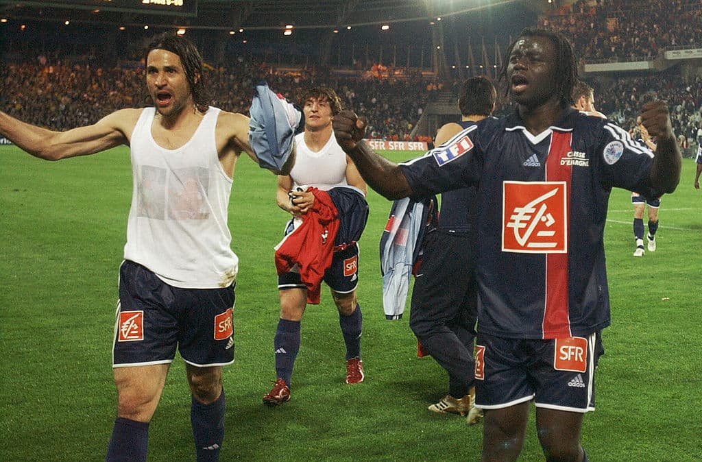 Falleció M'Bami, exfutbolista del PSG, Marsella y Almería, a los 40 años