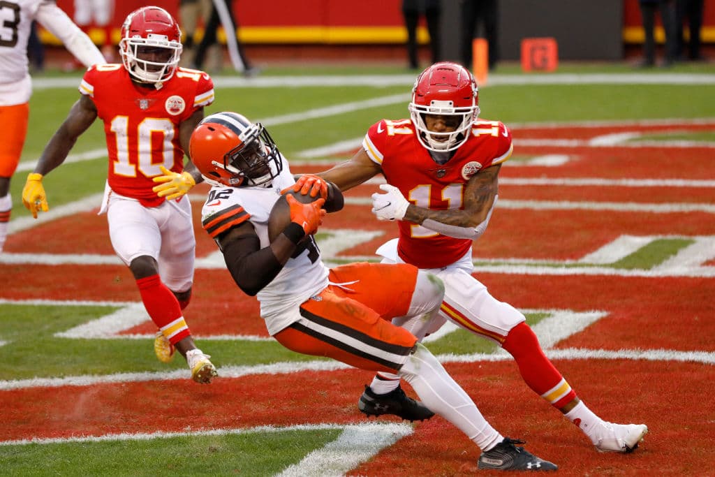 Los Kansas City Chiefs demuestran porque fueron el mejor equipo de la temporada y consiguen una sufrida victoria de 17-22 sobre los Cleveland Browns.