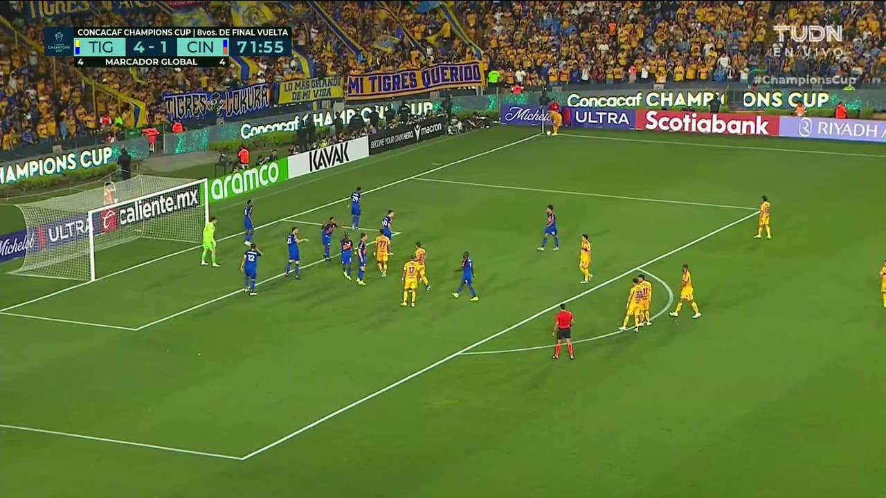 ¡TIRO ATAJADO! disparo por Joaquim.