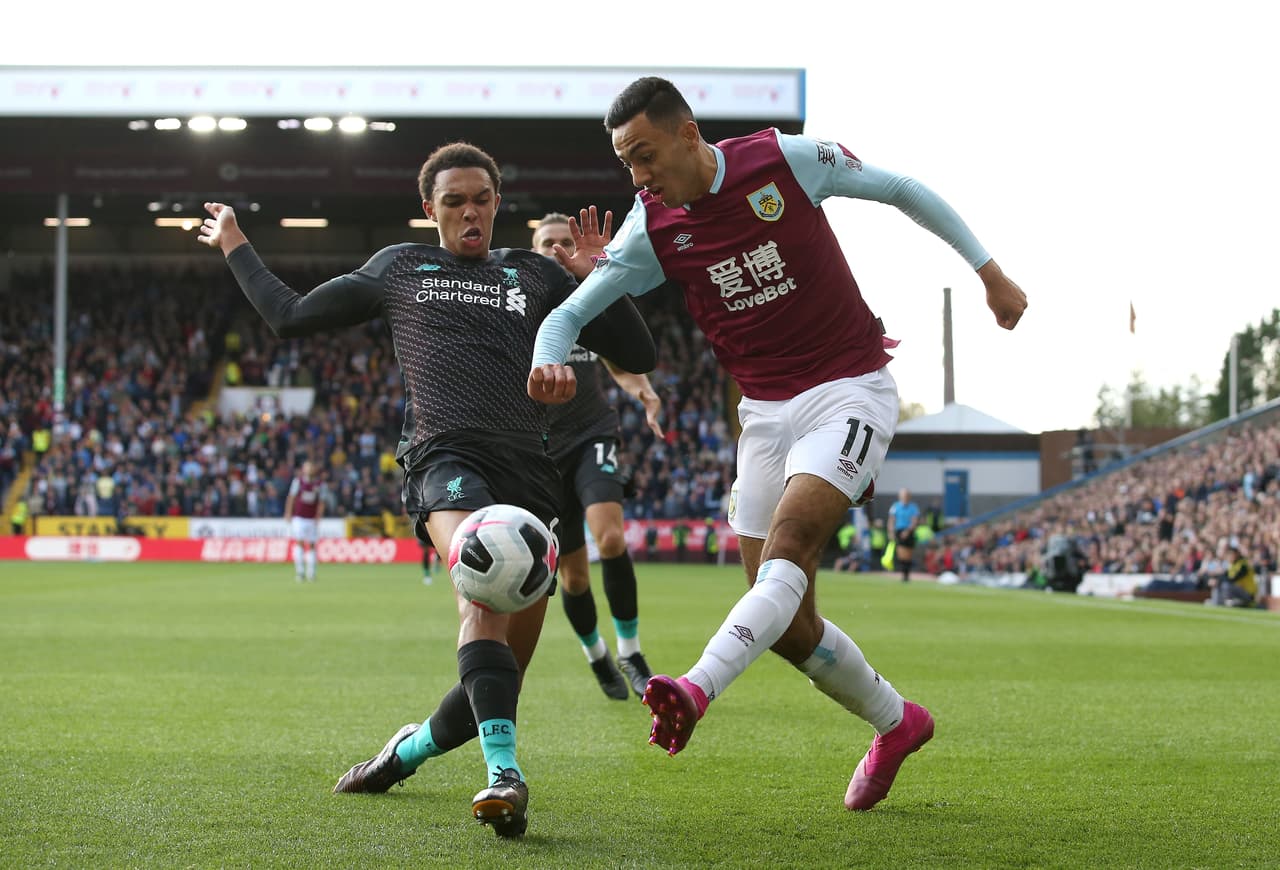 Liverpool superó 3-0 al Burnley en Turf Moor con goles de Sadio Mané, Roberto Firmino y autogol de Chris Wood. Los Reds continúan con paso perfecto tras 4 fechas en la Premier League.