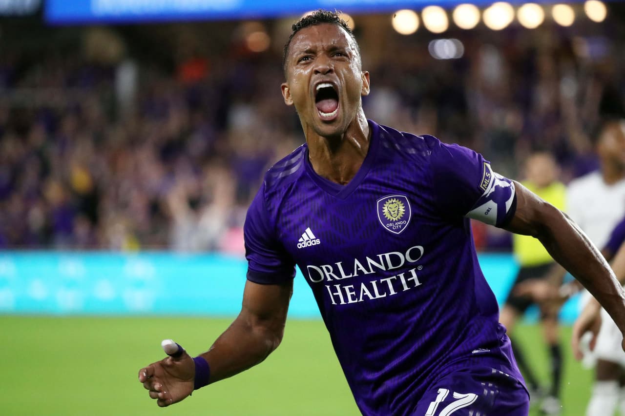 Dos goles y una asistencia para el portugués Nani, quien de a poco se hace con las riendas de Orlando City. 'Los Leones' ganaron 4-3 a Colorado Rapids.