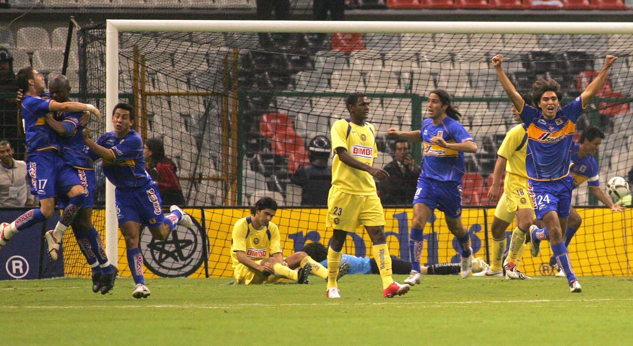 Sin embargo, en el estadio Azteca sucedió lo inimaginable cuando el poderoso América perdió 1-4 y quedó eliminado.