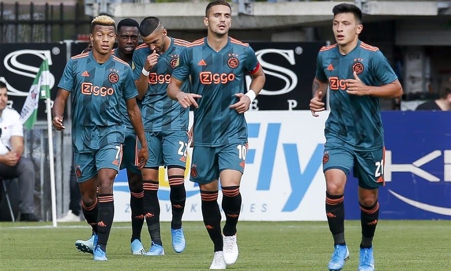 Una victoria fácil del Ajax ante Rotterdam.