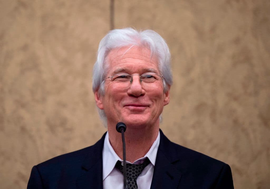 Al final de todo Richard Gere terminó no apareciendo en la película por problemas de afinidad con su compañero de reparto.