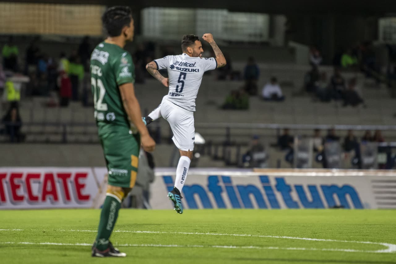 Mendoza superó a la barrera con un soberbio disparo de zurda para darle los tres puntos a Universidad.