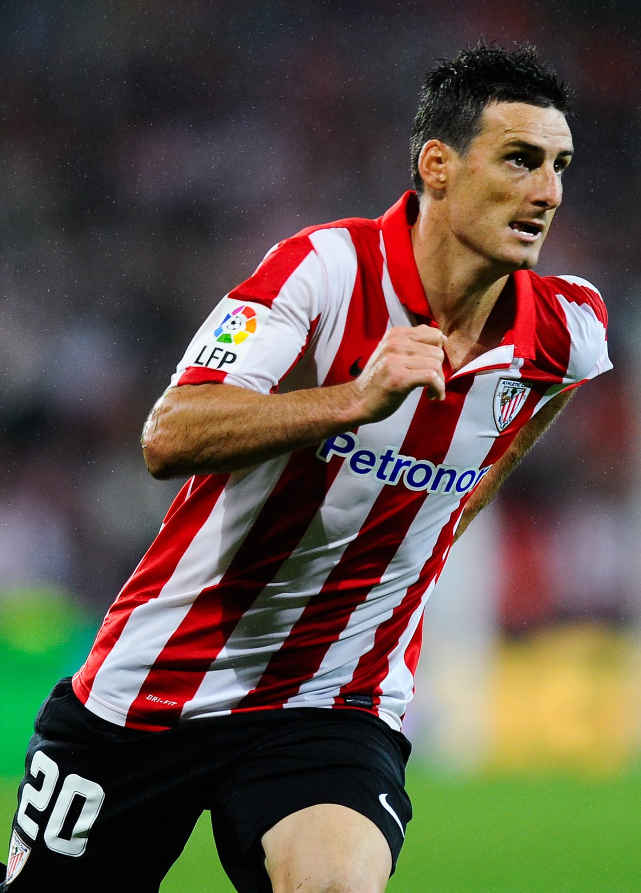 Con 31 años, Aduriz regresó al Athletic por tercera vez anotando 14 goles en la 2012-2013.