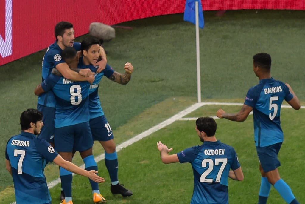 Driussi (16’) abrió el marcador para los locales. Piszczek (68’) emparejó el marcador y Witsel (78’) dio la vuelta para la victoria del cuadro alemán. Los pupilos de Favre clasifican como primeros del Grupo F con 13 unidades.