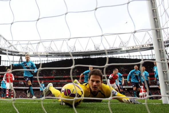 Un doblete de Alexis Sánchez a los minutos 34 y 49 le daría cuerpo a la goleada.