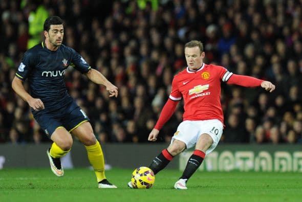 El conjunto rojiblanco derrotó por la mínima a los Red Devils para superarlos en la tabla general, por su parte Arsenal escaló a la quinta posición.