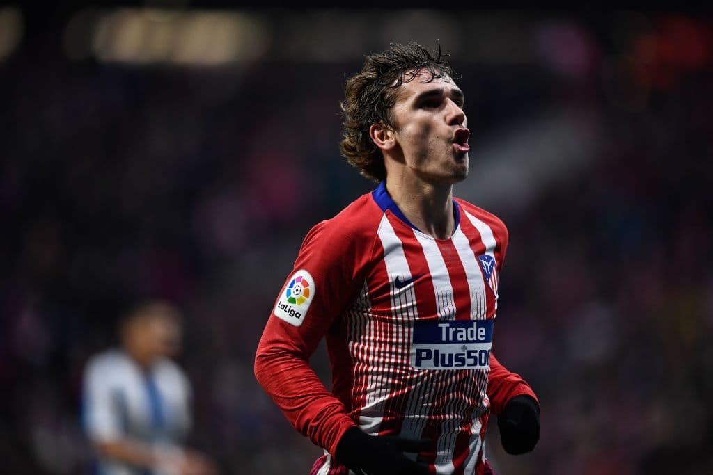 Además de muchos compañeros de equipo, los futbolistas crean vínculos que van más allá de los terrenos de juego. Griezmann tiene en Paul Pogba a su gran amigo en Francia, pero si hay jugador con el que mantiene una espectacular amistad es con Diego Godín.