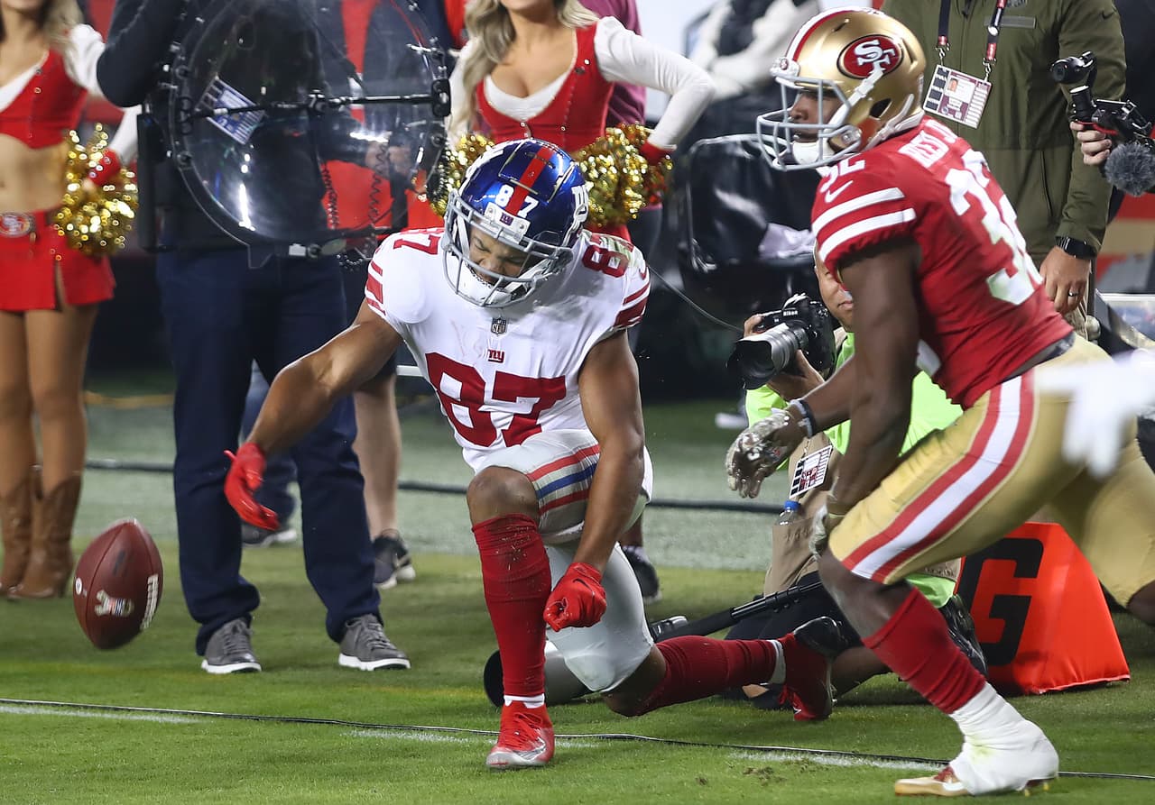 La recepción fue buena, se decretó el touchdown, un envío de 3 yardas que puso por delante a los neoyorquinos 27-23, alejándose lo necesario para poner en una encrucijada a los locales.