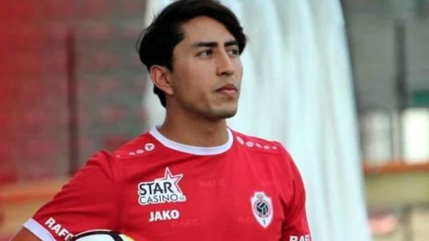 Omar Govea también fue suplente pero su equipo el Royal Antwerp cayó 2-4 como local contra el KRC Genk en Bélgica.