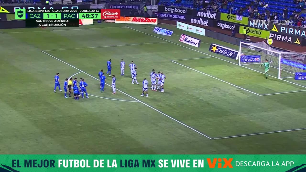 ¿Y esto? ¿Es acaso tiro libre más tardado en la historia de la Liga Mx?