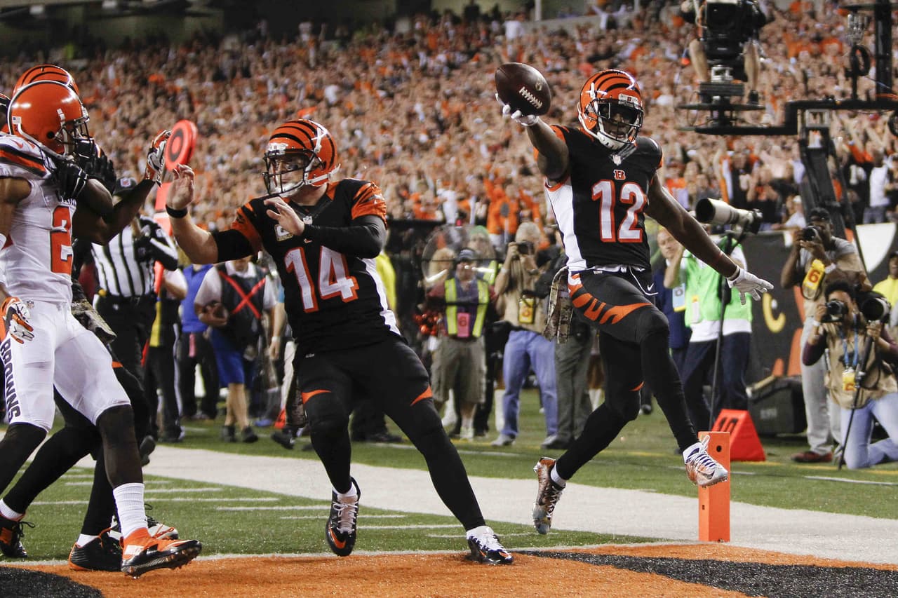Los Cincinnati Bengals vencieron 31 - 10 a los Cleveland Browns para mantener el invicto 8 - 0, el mejor arranque de temporada en su historia.