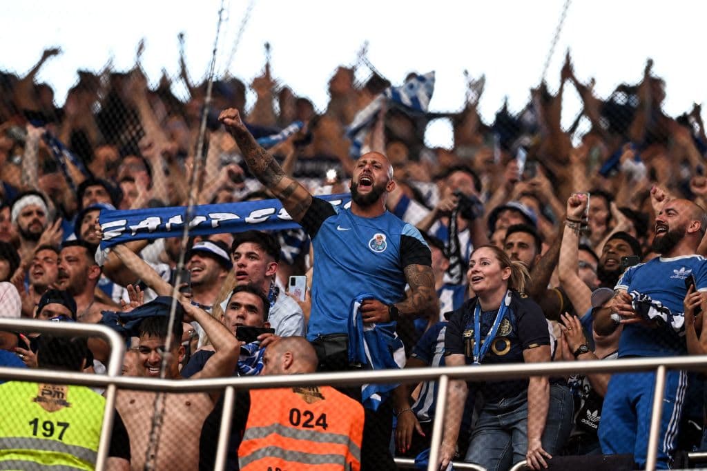 Festejos del campeonato del Porto dejan un muerto en Portugal