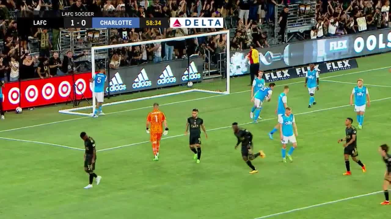 Tiro de esquina de Carlos Vela y ‘zapatazo’ de José Cifuentes se combinan para el 2-0 del LAFC