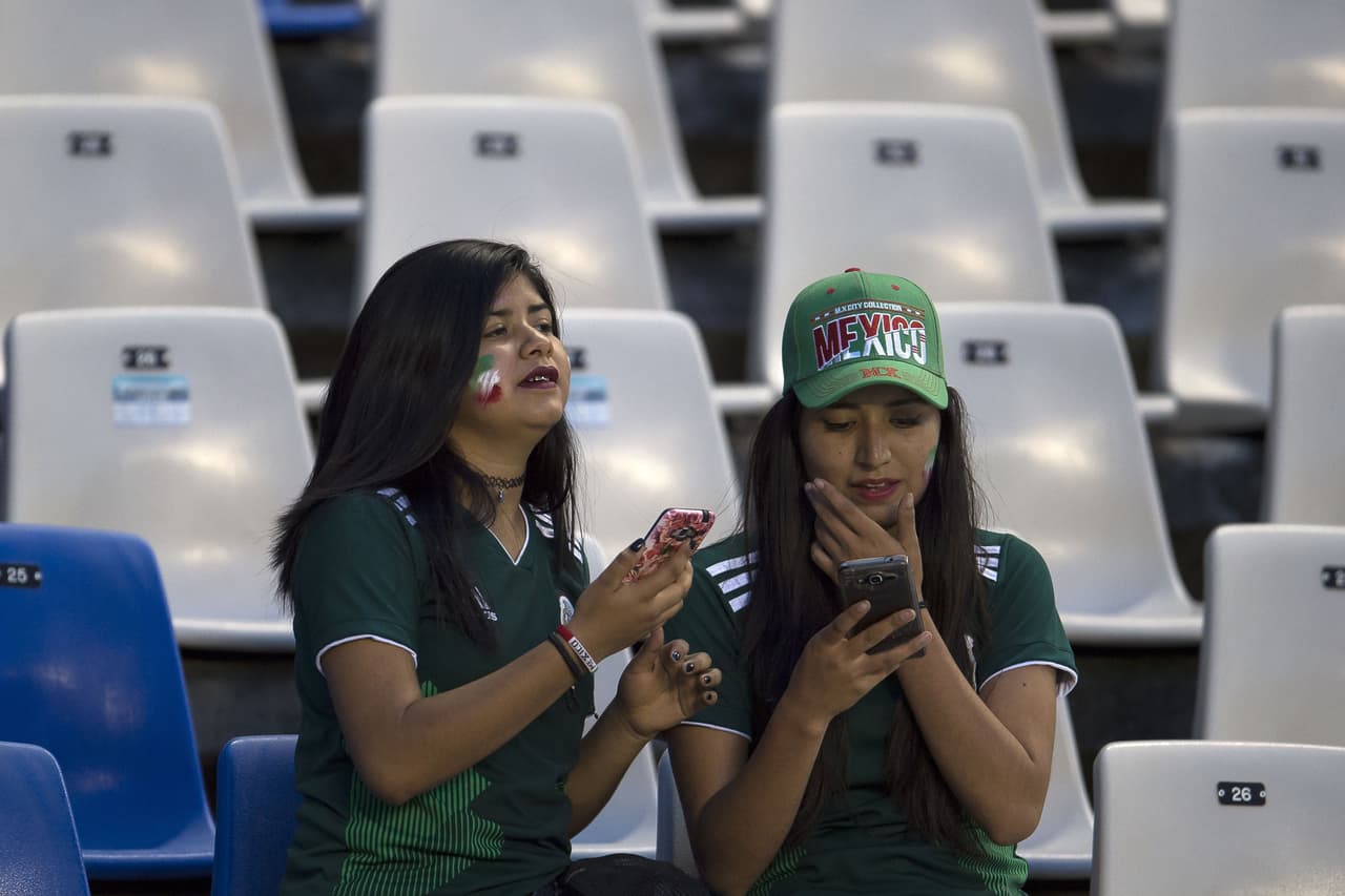 Foto del partido amistoso Mexico vs Chile correspondiente a la fecha FIFA realizado en el estadio Corregidora en Queretaro, Mexico. EN LA FOTO: Photo of the Mexico vs Chile friendly match corresponding to the FIFA date held at the Corregidora stadium in Queretaro, Mexico. IN THE PHOTO: