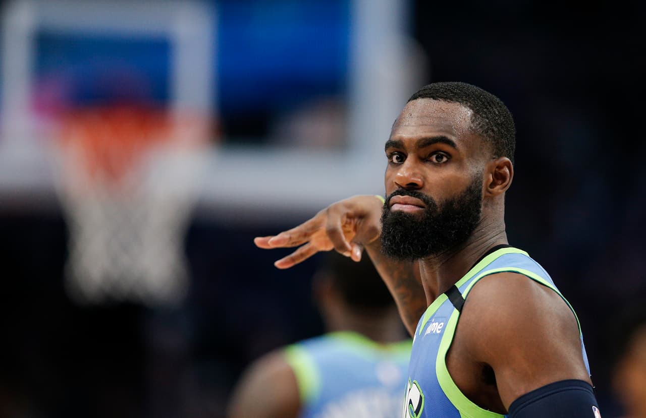 Dallas Mavericks se han recuperado y han ganado cinco juegos al hilo y se colocan como quinto lugar en el Oeste. Algo que llama la atención es que la ofensiva de Doncic no ha sido la mejor tanto en tiros como en su juego. Dwight Powell y Tim Hardaway Jr., han mostrado consistencia. Su récord es de 27-15.