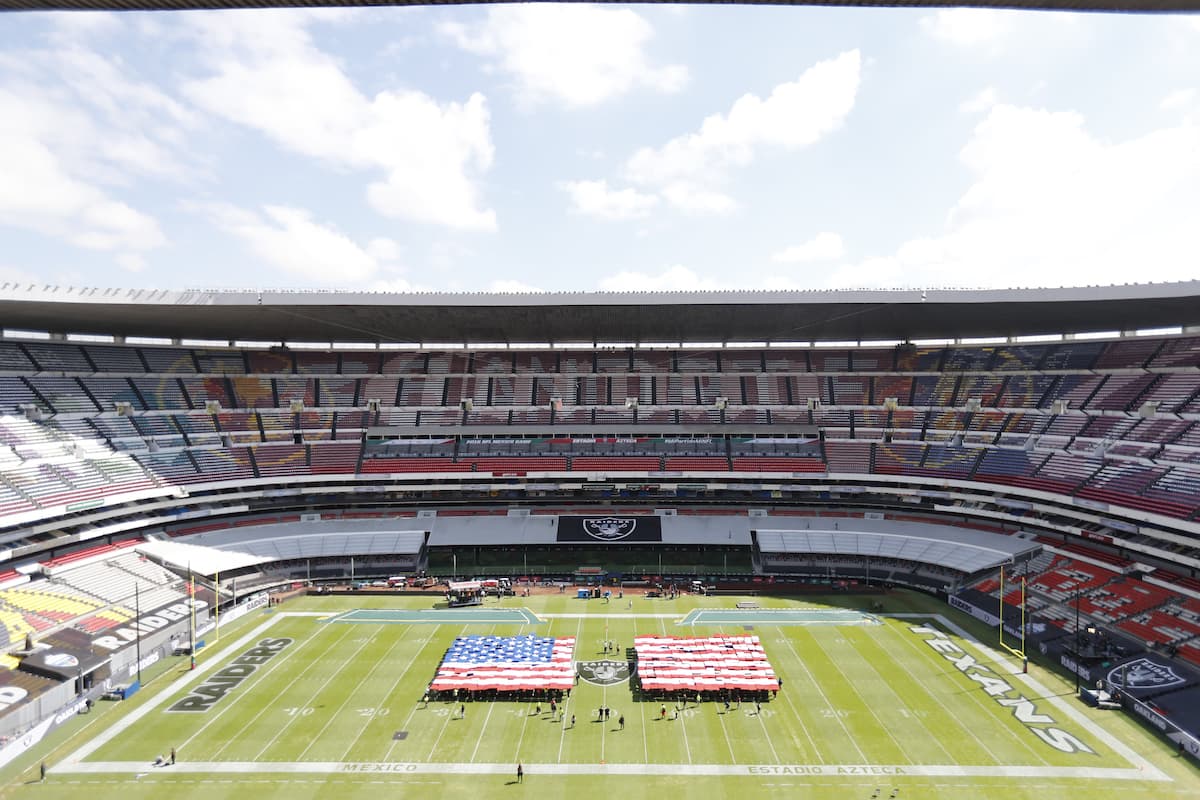 Ya se alistan los últimos detalles para recibir a Houston y Oakland para el histórico partido de este lunes en la Ciudad de México.