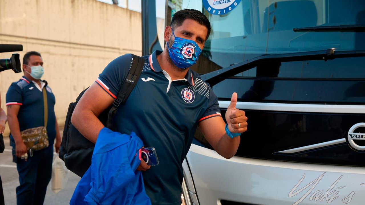 Joaquín Velázquez, exauxiliar de Cruz Azul, queda liberado del Altiplano