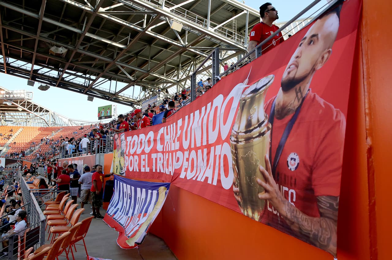 Así se vivió el color antes del partido amistoso internacional entre las selecciones de Estados Unidos y Chile en el BBVA Compass Stadium en Houston, Texas.