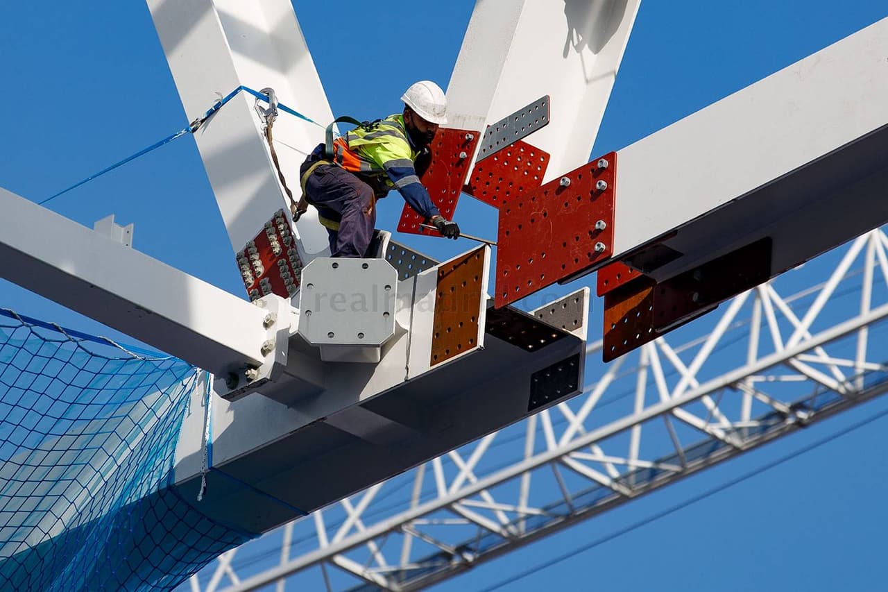 Las obras del Santiago Bernabéu continúan a marchas forzadas y ya se comienzan a completar estructuras importantes de la remodelación.